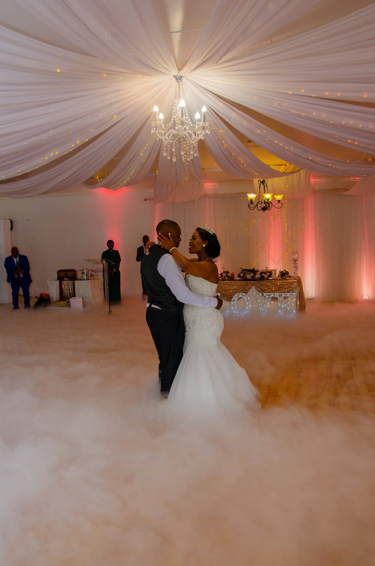 Five Reasons Professional Crowd Reading Keeps the Dance Floor Packed
